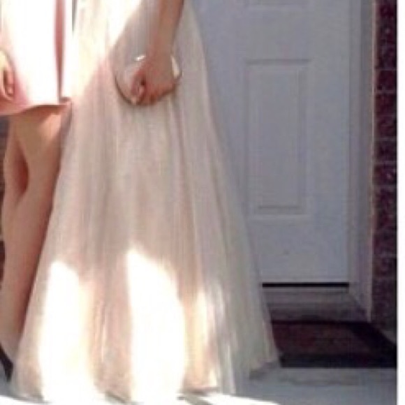 Occasional Dress - Picture 5 of 5